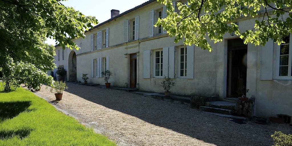 Bed and Breakfast Le Vieux Noyer à Saint-Maurice-de-Tavernole Extérieur photo